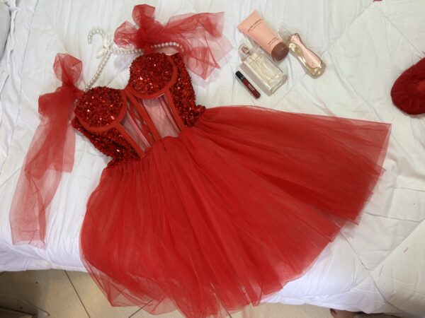 celia mini – Image 2